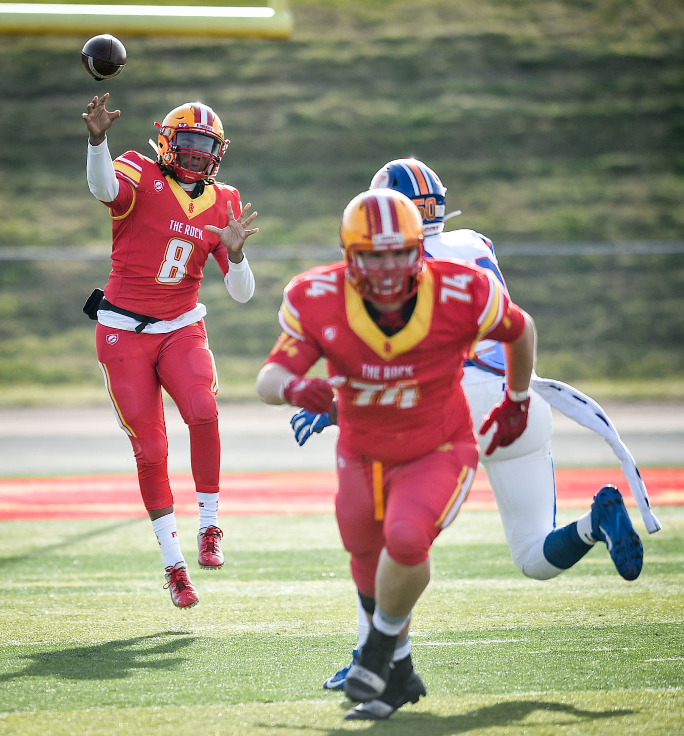 110919-mda-spt-rocky-football-030a.jpg